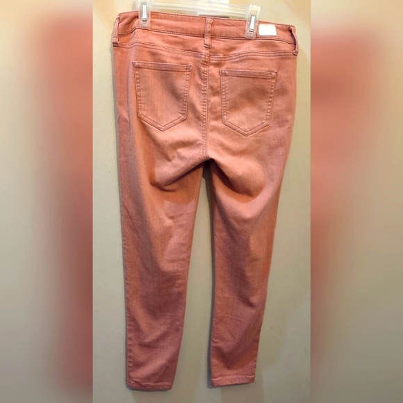 ⭐️Celebrity Pink Ankle Skinny Jeans Size 28 - Picture 2 of 5